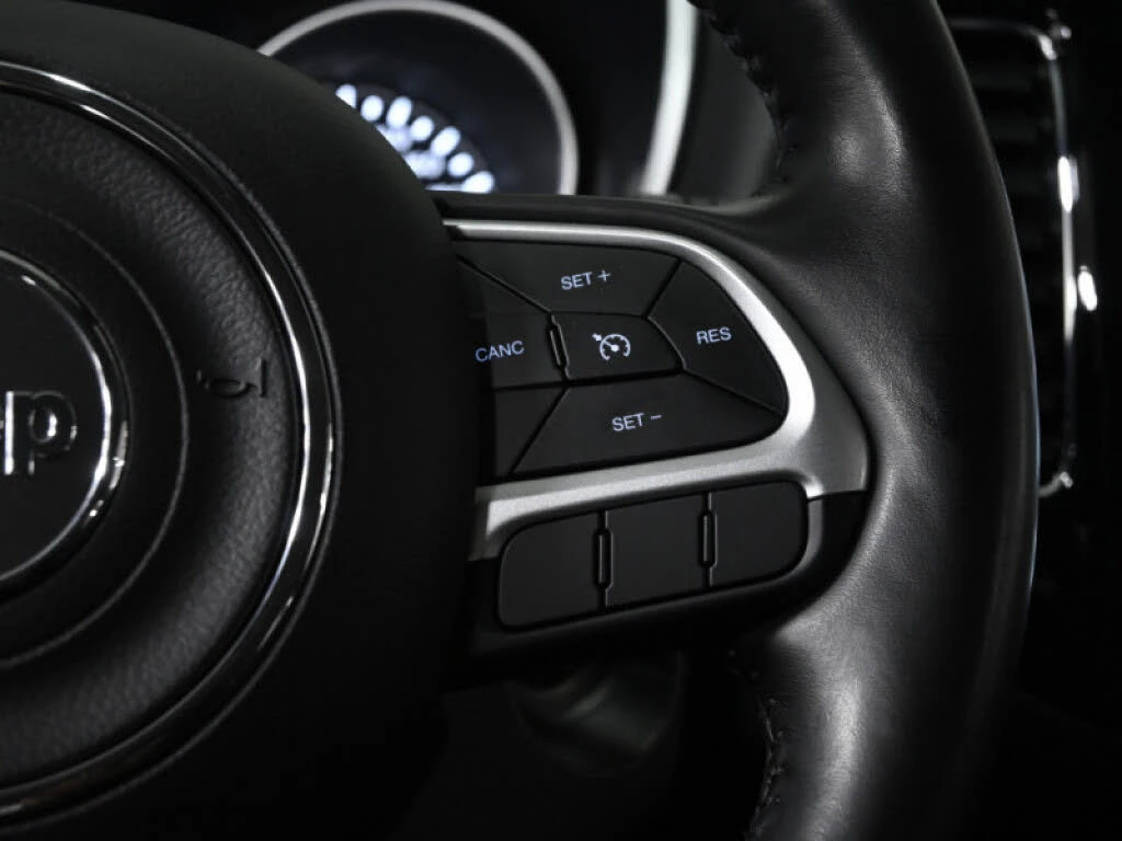 Jeep Compass ����������* (���� �� ��) | Mobile.bg � ����������� 10