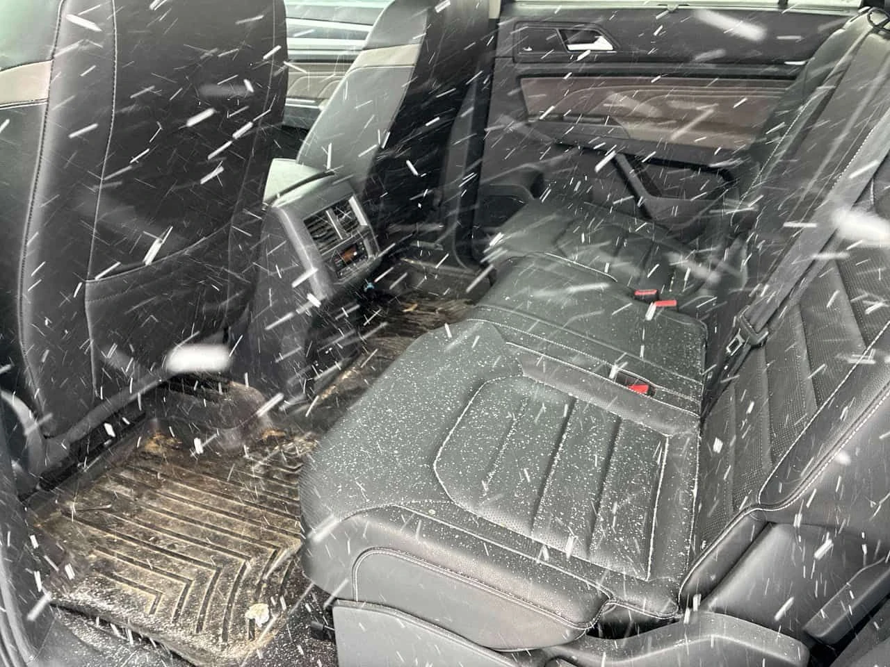 VW Atlas * Highline * CARFAX * PANO * KEYLESS * �������� | Mobile.bg � ����������� 11