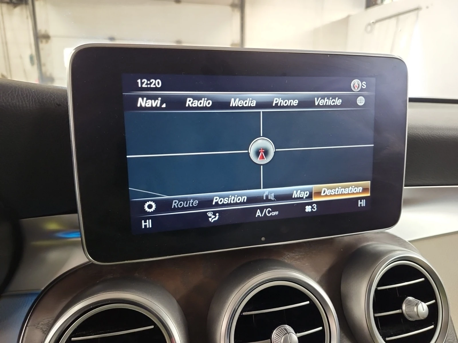 Mercedes-Benz GLC 300 4MATIC, снимка 12 - Автомобили и джипове - 53722558