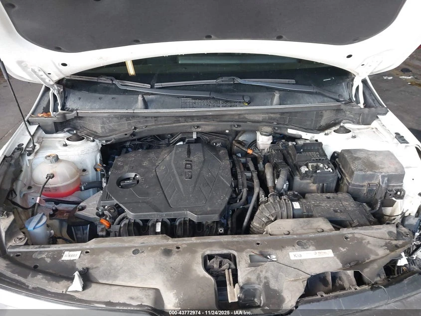 Kia Sportage 2.5L I-4 DI, DOHC, VVT, 187HP All Wheel Drive, снимка 10 - Автомобили и джипове - 53829045