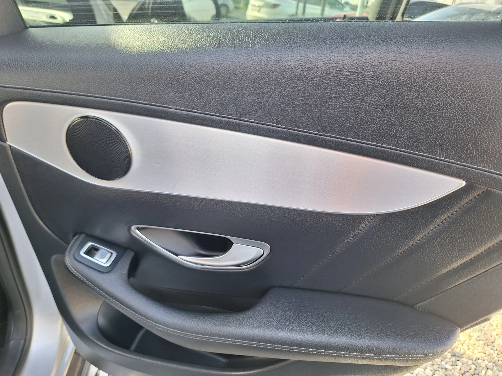 Mercedes-Benz GLC 250 Купе  204кс, снимка 11 - Автомобили и джипове - 53845254