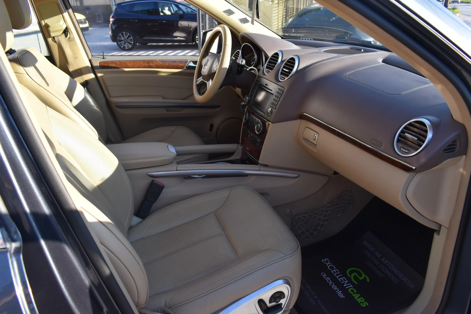 Mercedes-Benz GL 350, снимка 13 - Автомобили и джипове - 54165672