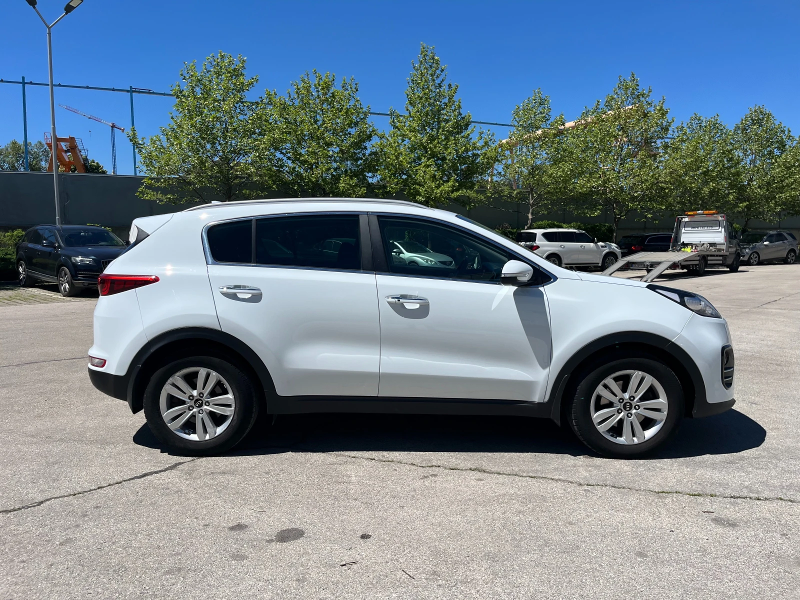 Kia Sportage 2.0d/4x4/Автомат/JBL/ГАРАНЦИЯ, снимка 5 - Автомобили и джипове - 54553870
