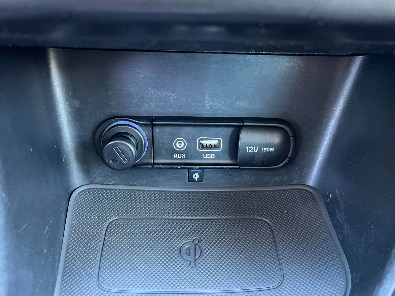 Kia Sportage 2.0d/4x4/Автомат/JBL/ГАРАНЦИЯ, снимка 13 - Автомобили и джипове - 54553870