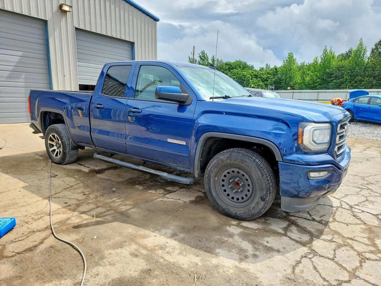 Gmc Sierra 4.3* РЕАЛНИ КМ!, снимка 2 - Автомобили и джипове - 54893208