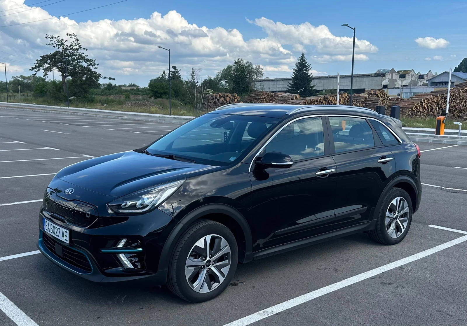 Kia Niro EV, снимка 3 - Автомобили и джипове - 54977794