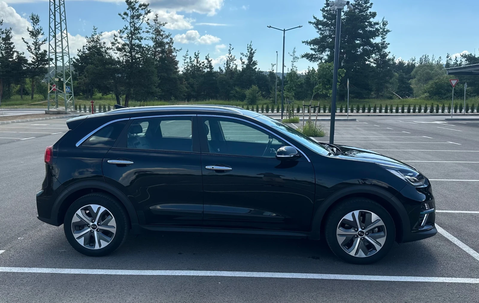 Kia Niro EV, снимка 4 - Автомобили и джипове - 54977794