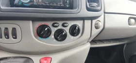 Opel Vivaro 2.0 климатик, снимка 14