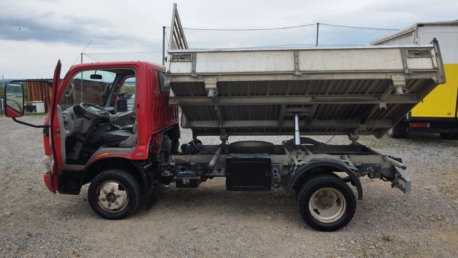 Toyota DYNA 2.5D-102.  | Mobile.bg   12