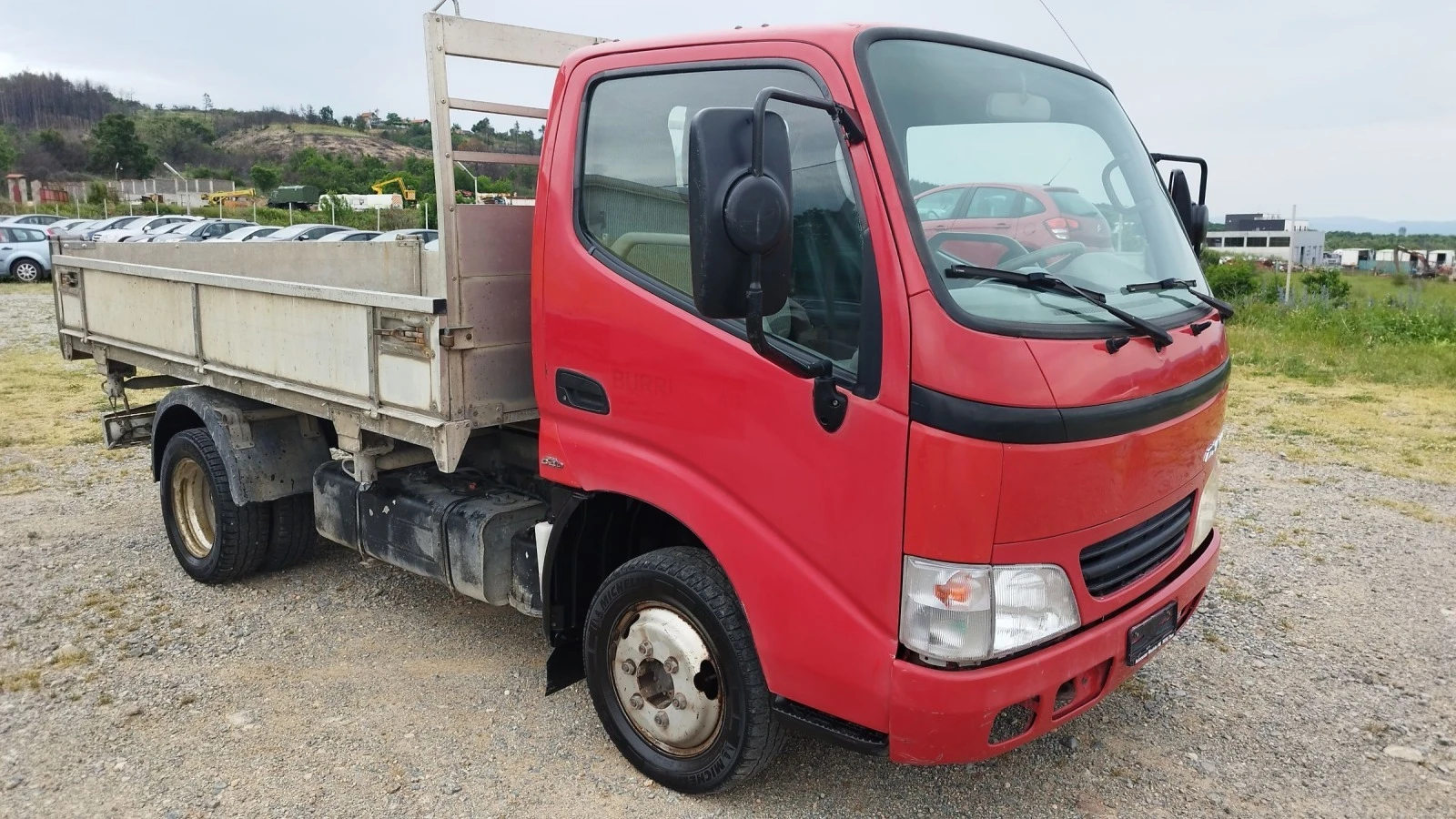 Toyota DYNA 2.5D-102к.с Самосвал - изображение 3