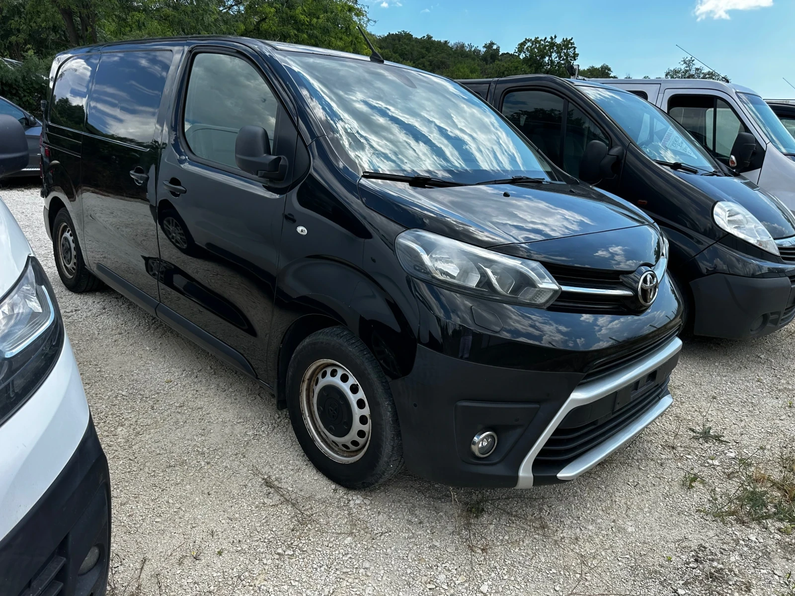 Toyota Proace 2.0, снимка 2 - Бусове и автобуси - 54786314