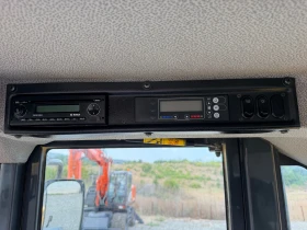 Челен товарач Komatsu WA 320 ЛИЗИНГ, снимка 15