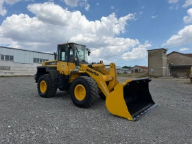 Челен товарач Komatsu WA 320 ЛИЗИНГ, снимка 1