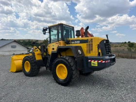Челен товарач Komatsu WA 320 ЛИЗИНГ, снимка 5