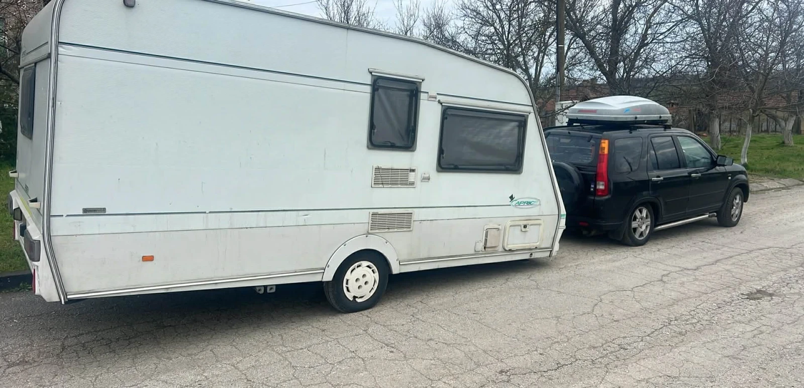 Каравана Swift Caprice 2/420, снимка 3 - Каравани и кемпери - 54103705