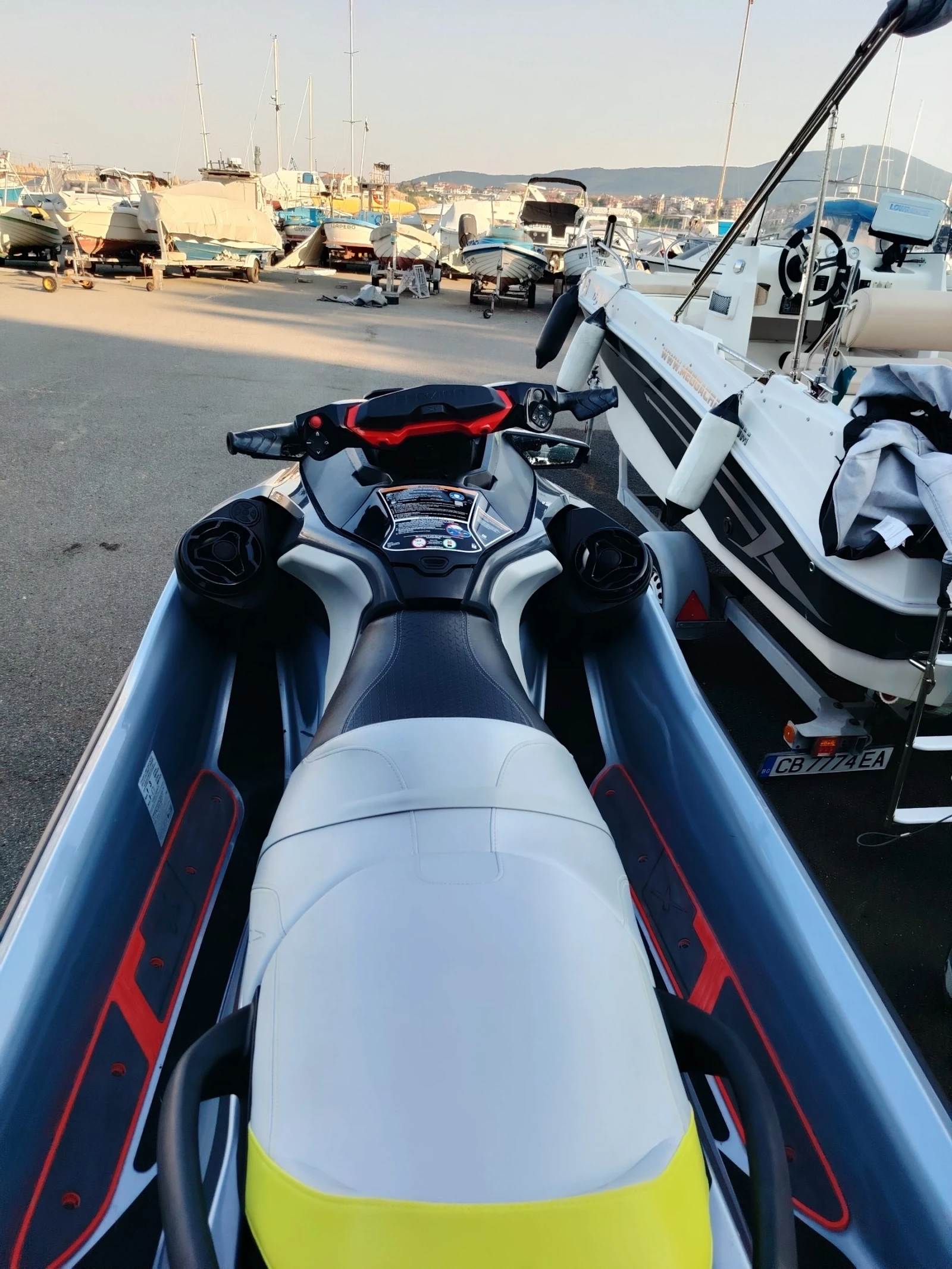 Джет Bombardier Sea Doo Rxt-Х Rs 325, снимка 6 - Воден транспорт - 55126113