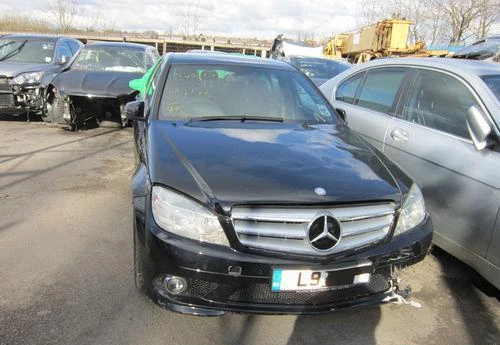 Рама и Каросерия за Mercedes-Benz C 220, снимка 1 - Части - 22411048