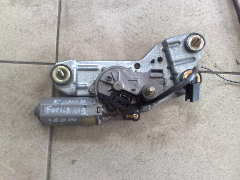 моторче чистачка задна за Форд Фокус 1.8TDCI 01г. комби