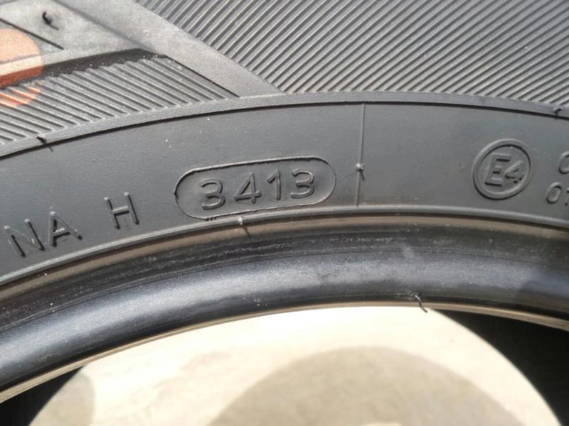 Гуми Летни 235/55R17, снимка 3 - Гуми и джанти - 15390069