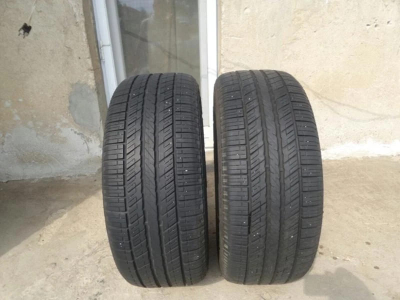 Гуми Летни 235/55R17, снимка 1 - Гуми и джанти - 15390069