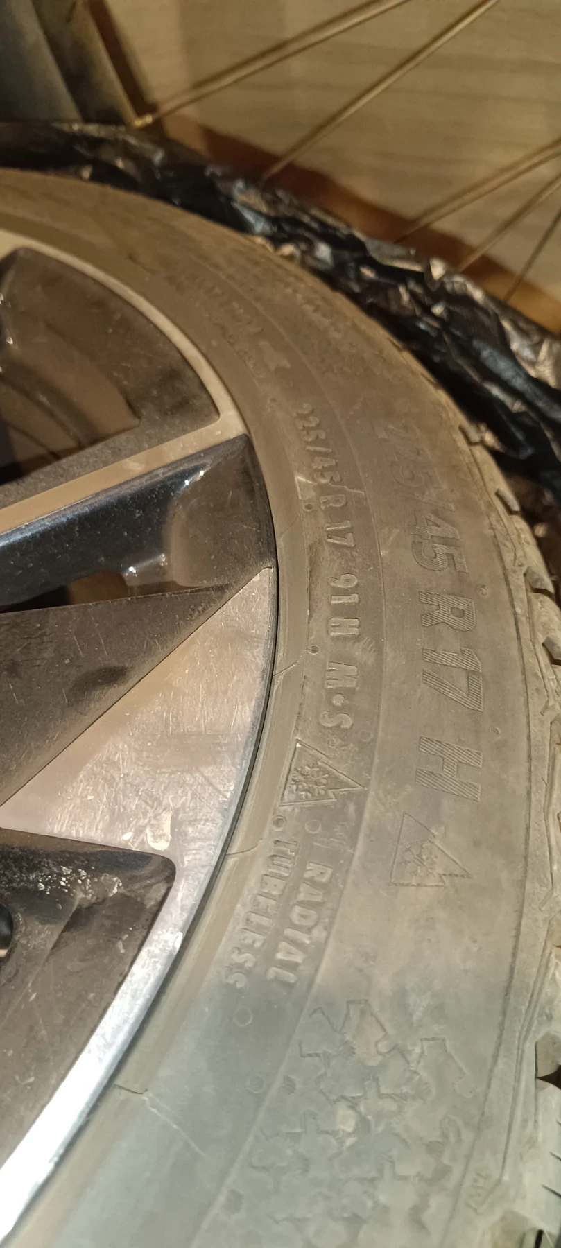    225/45R17 | Mobile.bg   4