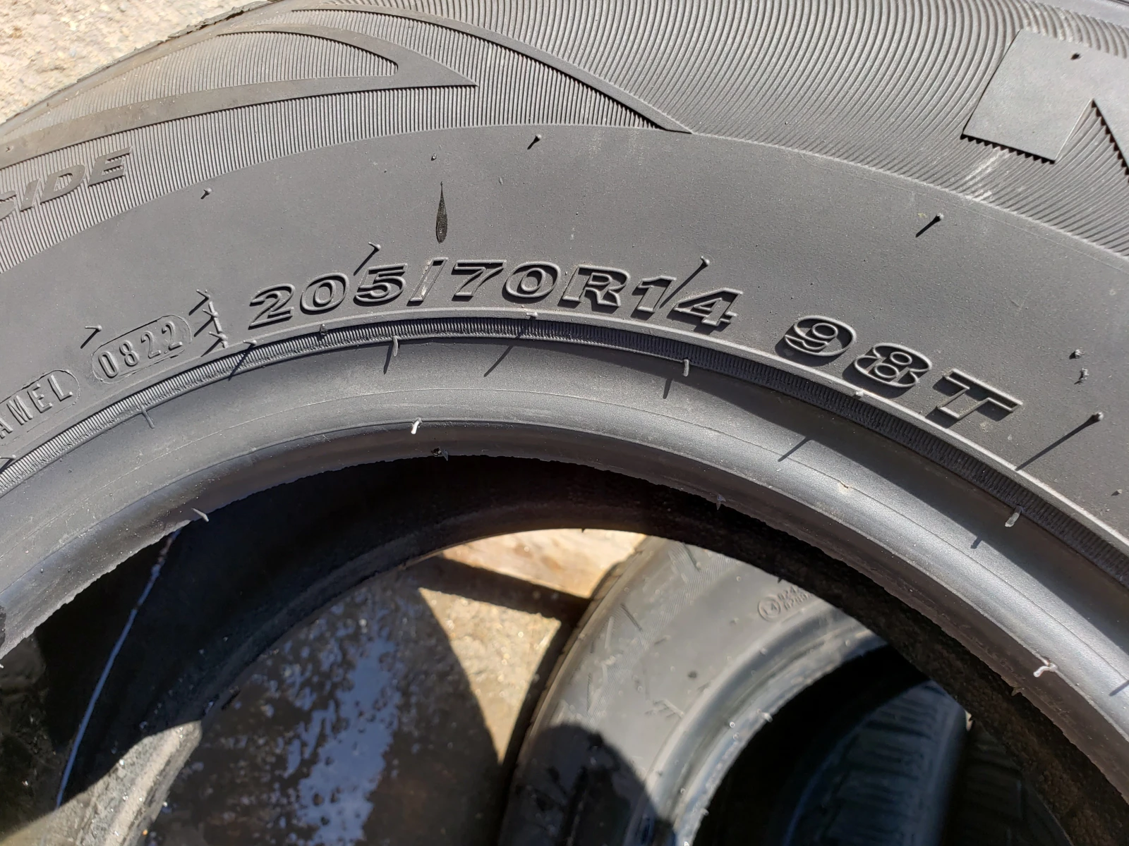 Гуми Летни 205/70R14, снимка 5 - Гуми и джанти - 54105340