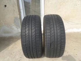      235/55R17