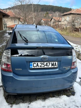 Toyota Prius 1.5 VVT-i Hybrid | Първи собственик, снимка 2