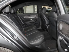 Mercedes-Benz E 300 e/AMG/320HP/DISTRONIC/360/MBEAM/LED/L.ASS/710f - 73899 лв. - 23313897 15