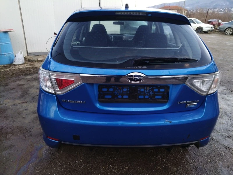 Subaru Impreza На части , снимка 4 - Автомобили и джипове - 48018073