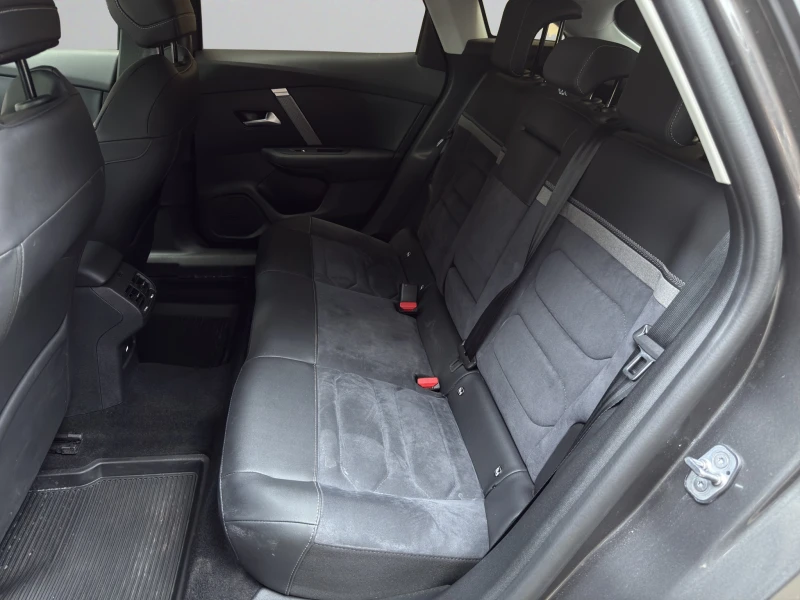 Citroen C4 MAX PureTech 130 S&S EAT8 E6.4, снимка 12 - Автомобили и джипове - 45837105