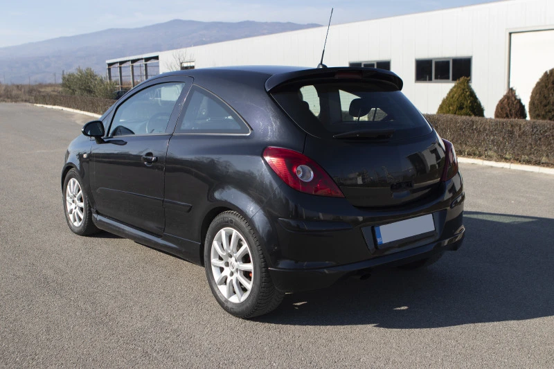 Opel Corsa 1.7 CDTI, снимка 5 - Автомобили и джипове - 48412276