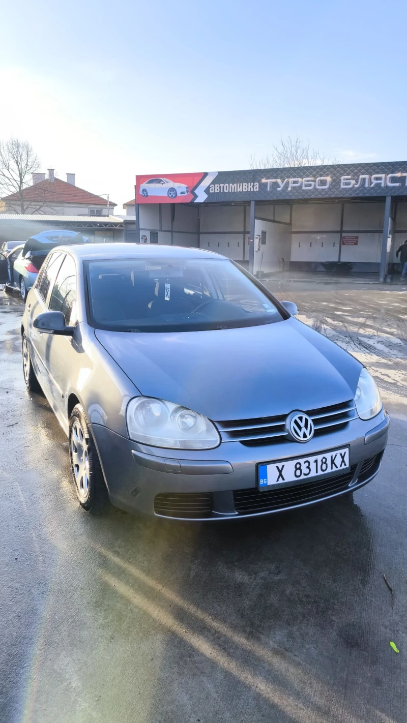 VW Golf, снимка 1 - Автомобили и джипове - 48814163