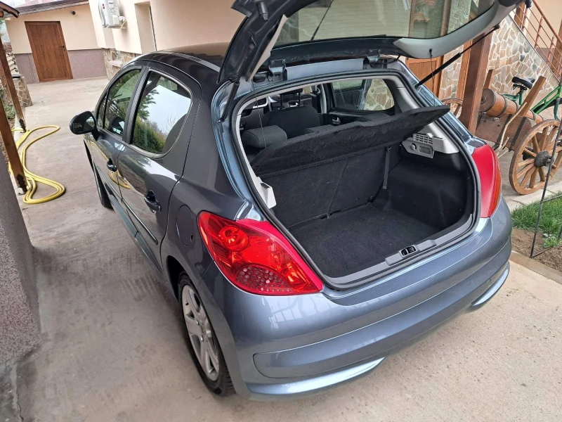 Peugeot 207 1.6 HDI, снимка 10 - Автомобили и джипове - 48926731