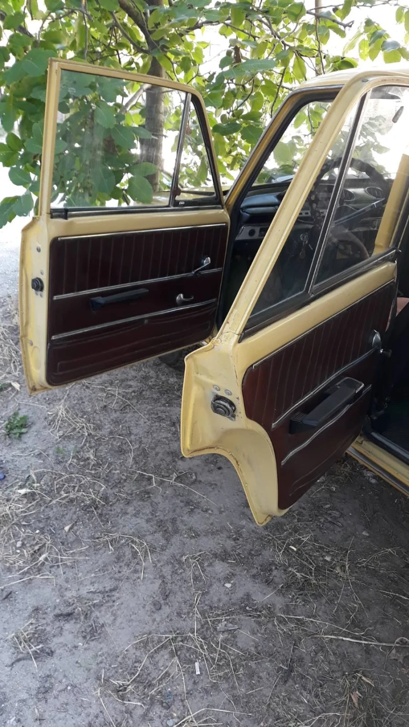 Lada 2101 1.2 64hp, снимка 11 - Автомобили и джипове - 52545487