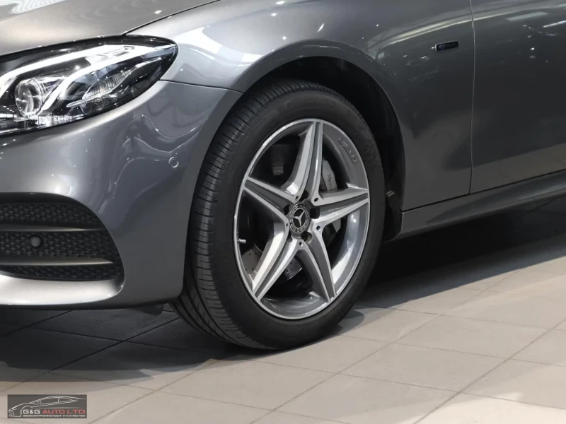 Mercedes-Benz E 300 e/AMG/320HP/DISTRONIC/360/MBEAM/LED/L.ASS/710f, снимка 3 - Автомобили и джипове - 51615714