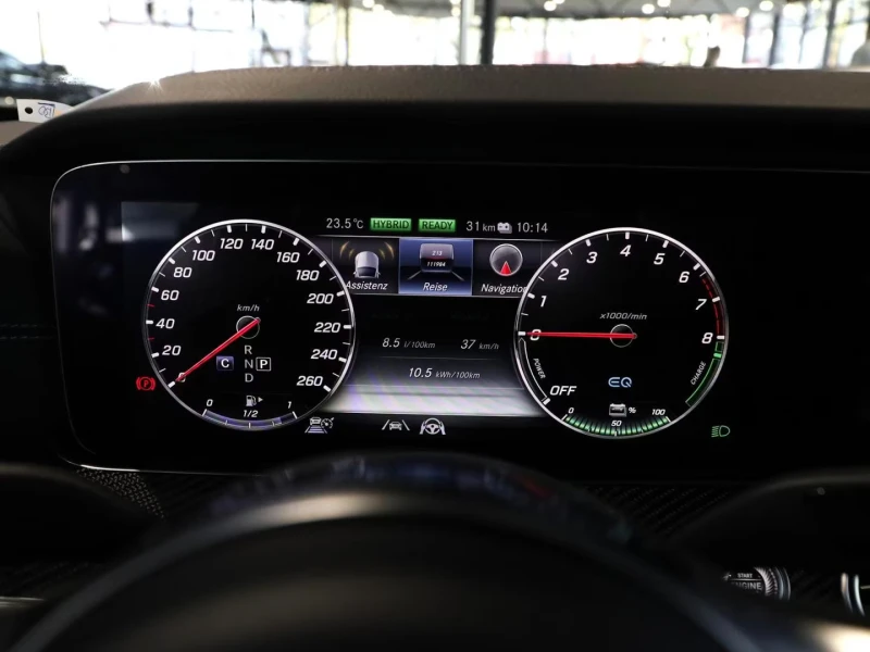 Mercedes-Benz E 300 e/AMG/320HP/DISTRONIC/360/MBEAM/LED/L.ASS/710f, снимка 8 - Автомобили и джипове - 51615714