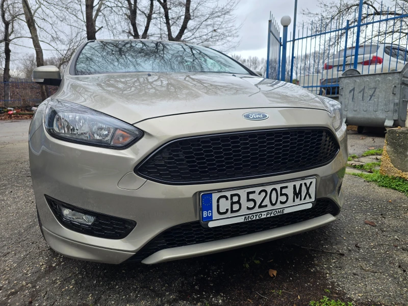 Ford Focus ST line
