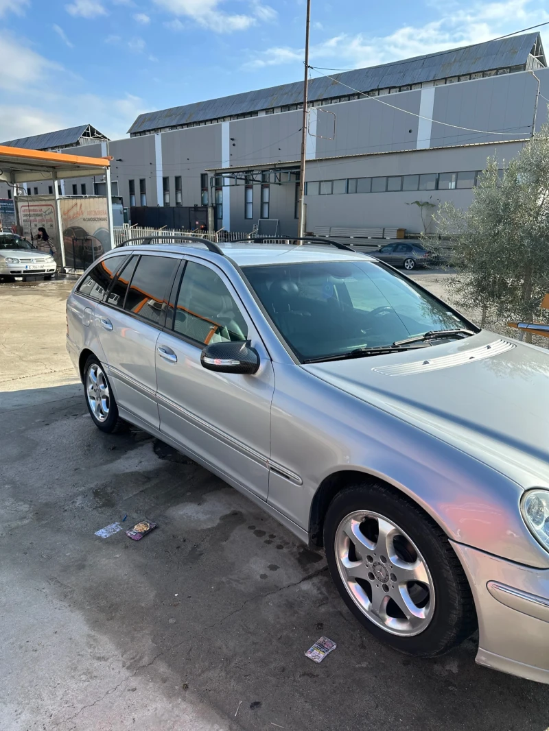 Mercedes-Benz C 270, снимка 3 - Автомобили и джипове - 52774354