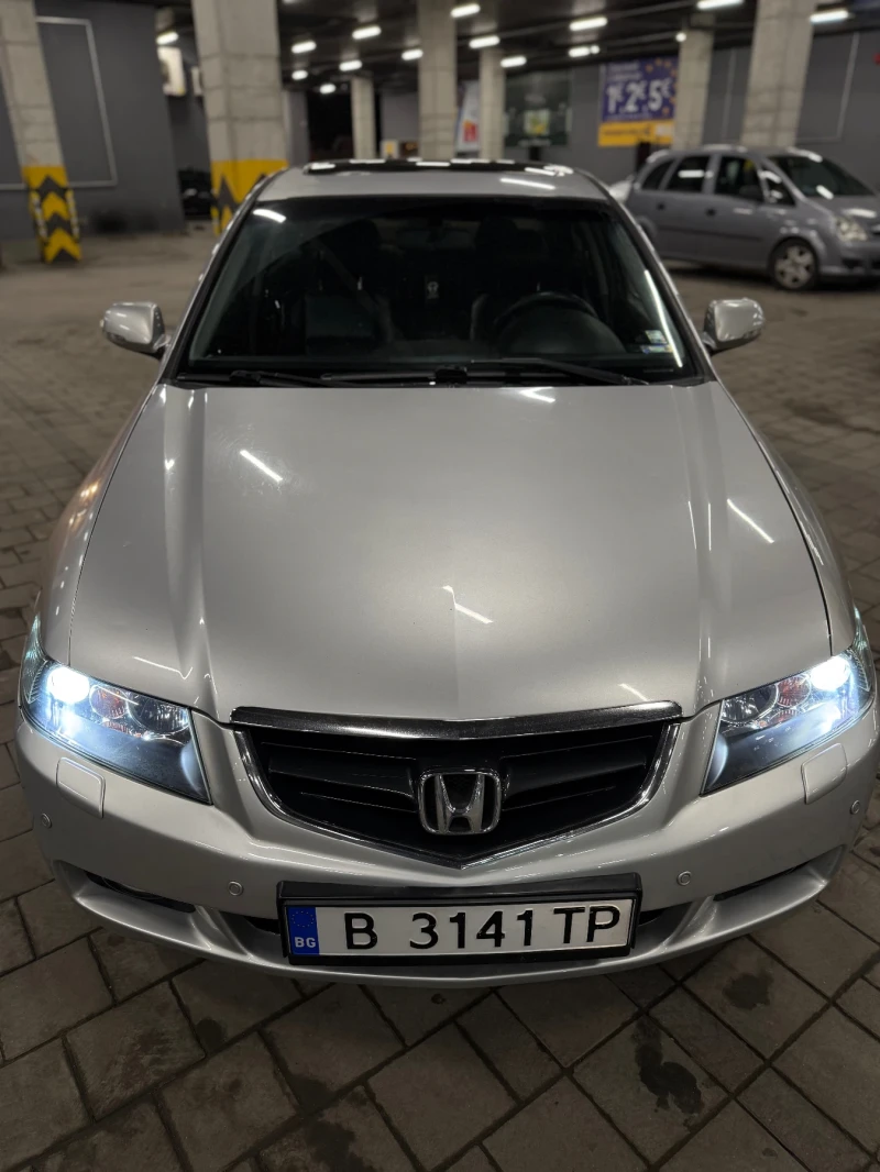 Honda Accord 2.4 I-VTEC, снимка 9 - Автомобили и джипове - 53067085
