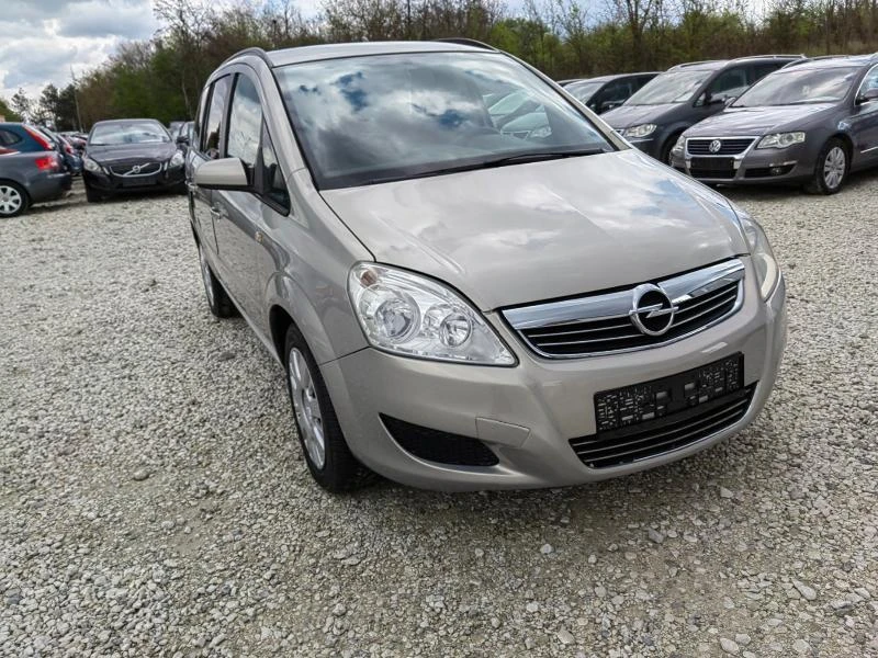 Opel Zafira 1.6i ECOMETAN*FACELIFT*UNIKAT*, снимка 11 - Автомобили и джипове - 36514584