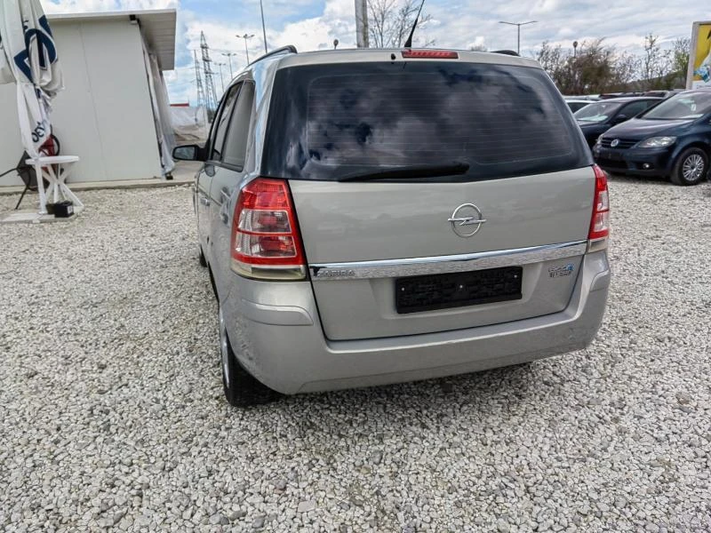 Opel Zafira 1.6i ECOMETAN*FACELIFT*UNIKAT*, снимка 5 - Автомобили и джипове - 36514584