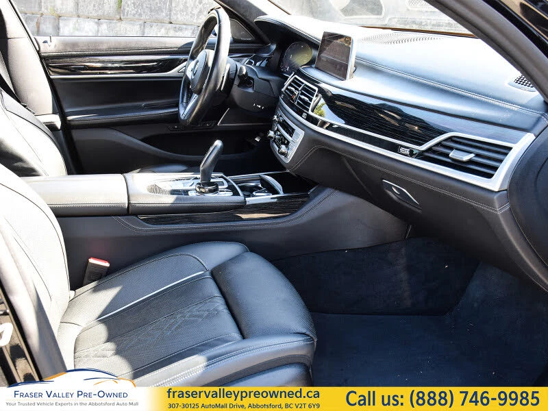 BMW 750 xDrive* M-pack* 360* HUD* МАСАЖ* ALCANTAR - изображение 9
