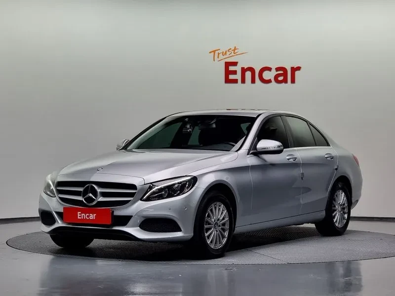 Mercedes-Benz C 180, снимка 2 - Автомобили и джипове - 52691079