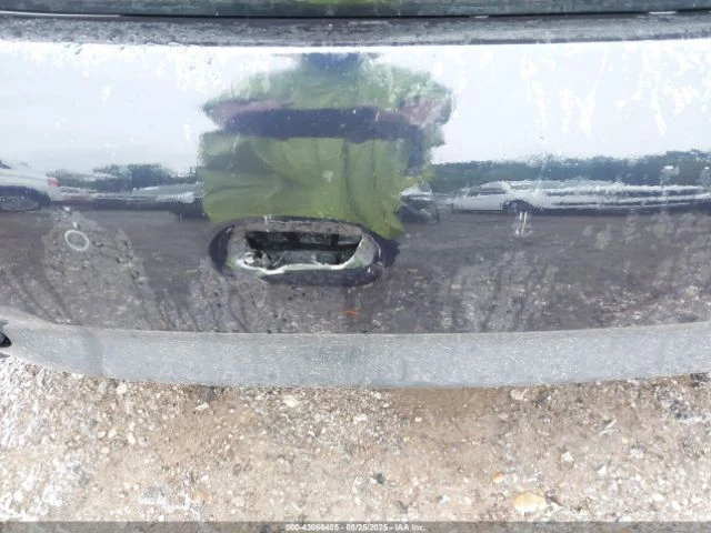 BMW 750 xDrive* HEAD UP* MEMORY* SOFT* AMBIENT* Harman* , снимка 17 - Автомобили и джипове - 52775710