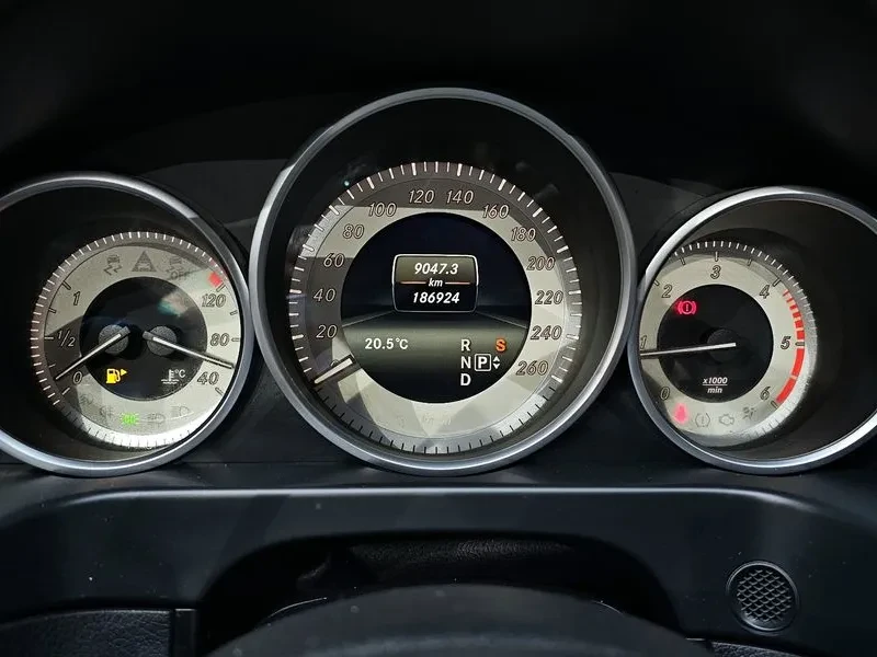 Mercedes-Benz E 220 | Mobile.bg � ����������� 8