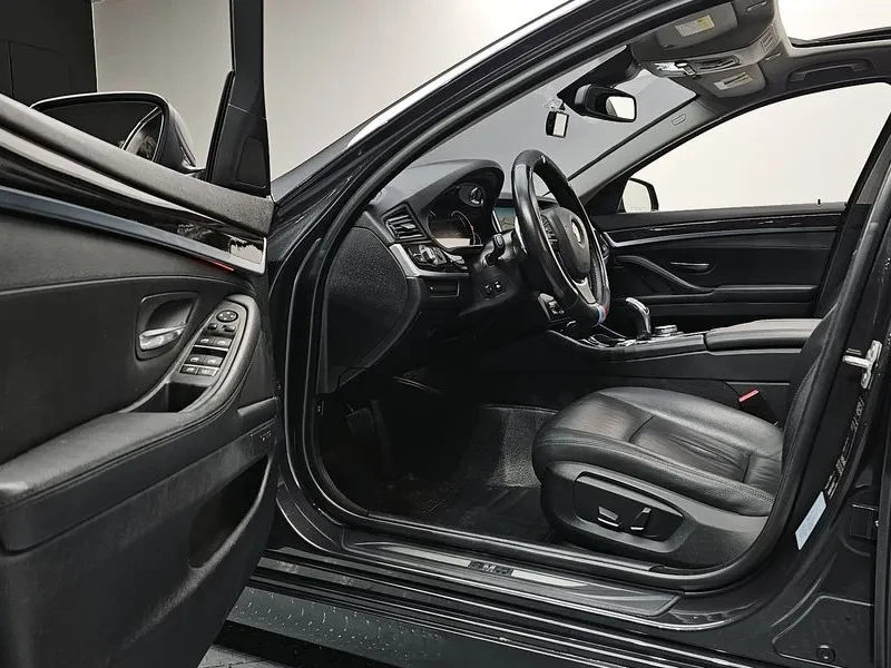 BMW 528 i, снимка 10 - Автомобили и джипове - 55803163