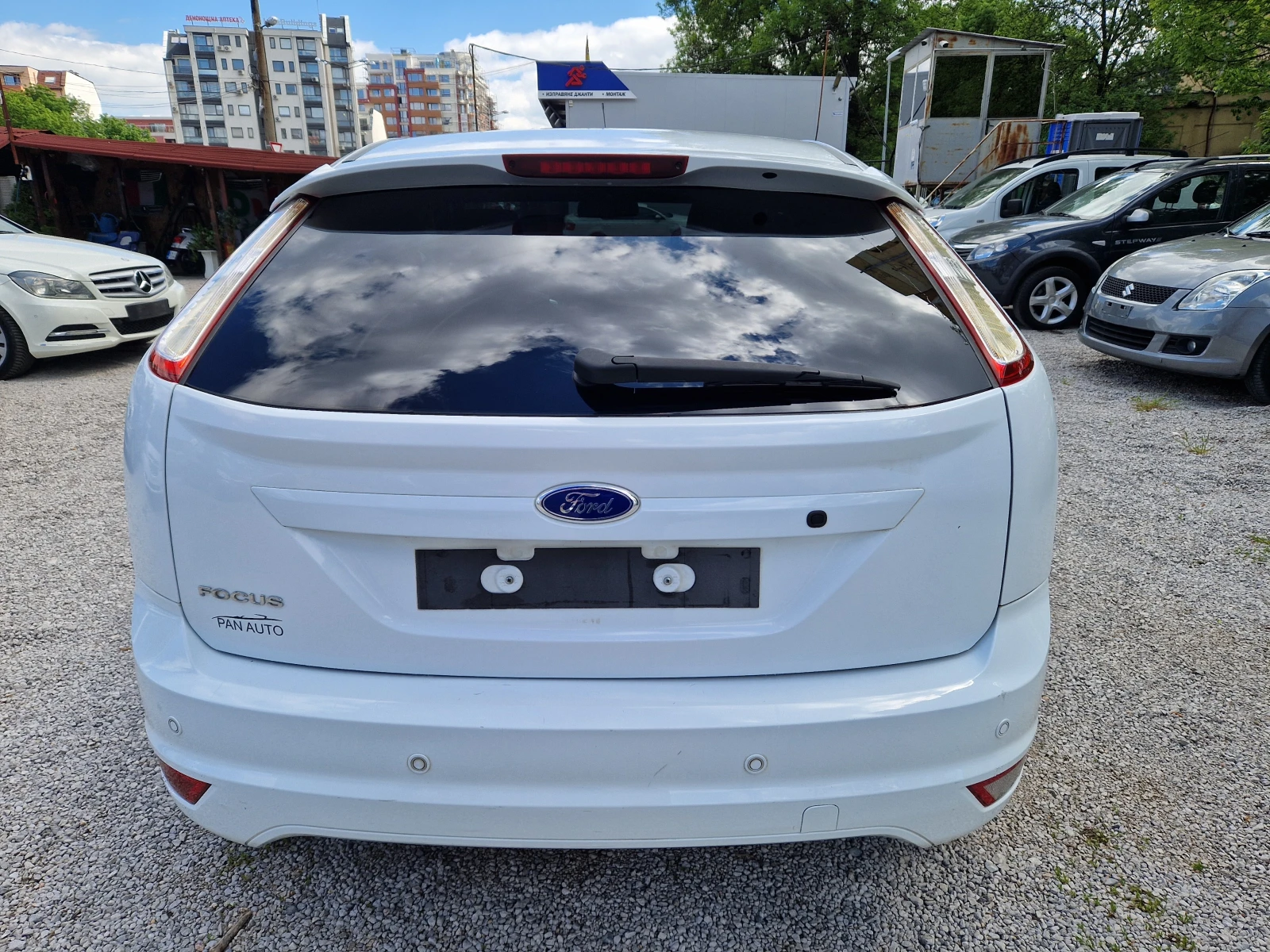 Ford Focus 1.6 газов инжекцион - изображение 6