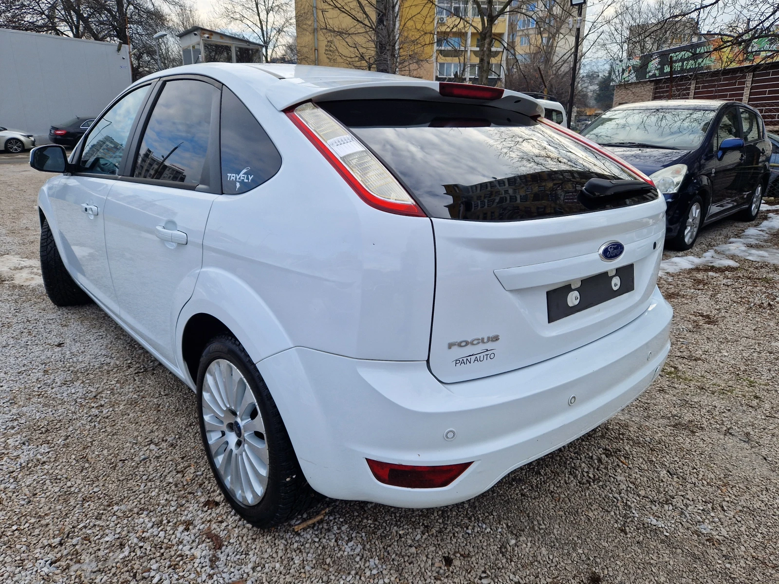 Ford Focus 1.6 газов инжекцион - изображение 7