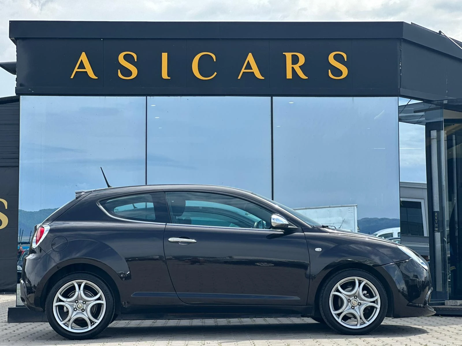 Alfa Romeo MiTo / 1.4I / 135 HP / EURO 5 / - изображение 6